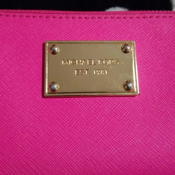 Michael Kors Wristlet wallet - Picture 5 of 5